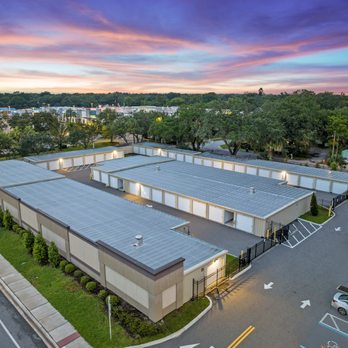 US Storage Centers - Exterior Units - Self Storage Near Me - Tampa, Florida