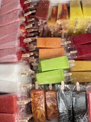 TOCUMBO ICE CREAM by null