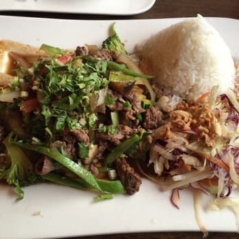 Thành Nho - Spicy Beef with Rice - Vietnamese Near Me - Berlin, BE Thành Nho - Spicy Beef with Rice - Vietnamese Near Me - Berlin, BE