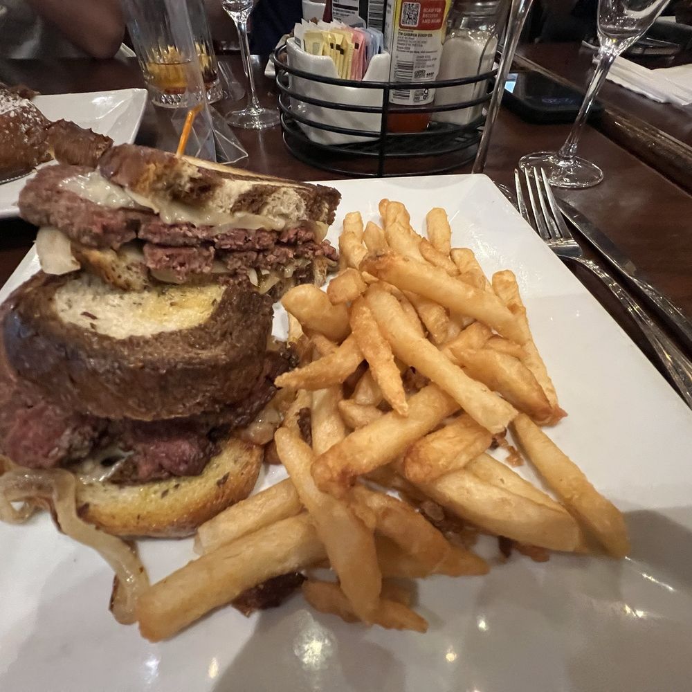 The Diner at Webb Gin - Patty melt & fries - Diners Near Me - Snellville, Georgia