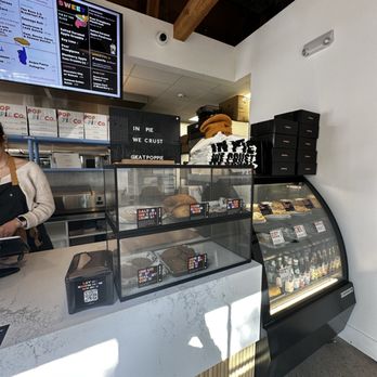 Pop Pie - Desserts Near Me - Carlsbad, California Pop Pie - Desserts Near Me - Carlsbad, California