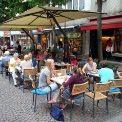 Da Pian - Eiscafe´Da Pian Verfügt über eine schöne Außenterrasse auf die Einkaufstraße des Kurviertels Burtscheid in Aachen.