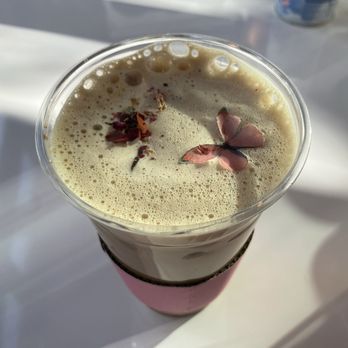 Kouklas Cafe - Dirty chai but make it pretty - Bakeries Near Me - San Diego, California