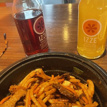 Noodles and Company - Japanese pan w/Japanese Pan Noodles with Marinated Steak - Noodles Near Me - Vancouver, Washington Noodles and Company - Japanese pan w/Japanese Pan Noodles with Marinated Steak - Noodles Near Me - Vancouver, Washington