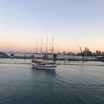 Odyssey Lake Michigan - View - Venues & Event Spaces Near Me - Chicago, Illinois