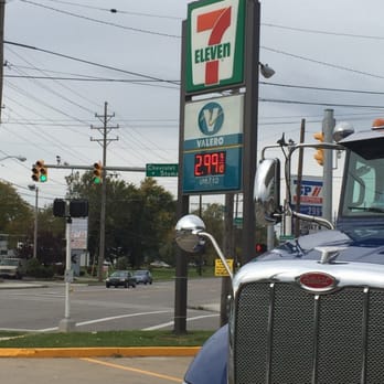 7-Eleven - 2.99$gal. Wtf?! - Convenience Stores Near Me - Cleveland, Ohio 7-Eleven - 2.99$gal. Wtf?! - Convenience Stores Near Me - Cleveland, Ohio