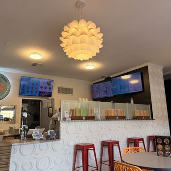 Yummy Boba & More - Front cashier area with menu tvs - Bubble Tea Near Me - Concord, California Yummy Boba & More - Front cashier area with menu tvs - Bubble Tea Near Me - Concord, California