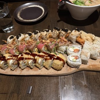 Mizu Izakaya - Philly Roll Tokyo Roll Vegas Roll Hotate Roll - Sushi Bars Near Me - Denver, Colorado Mizu Izakaya - Philly Roll Tokyo Roll Vegas Roll Hotate Roll - Sushi Bars Near Me - Denver, Colorado