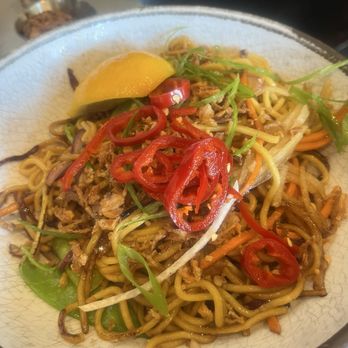 Spoon & Pork - Pancit Canton - Filipino Near Me - Los Angeles, California Spoon & Pork - Pancit Canton - Filipino Near Me - Los Angeles, California