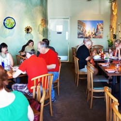 Saucy's Thai & Pho - Dining Room