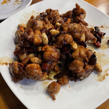 Yue Bai Wei - Kong Pao Chicken in Chengdu Style - Chinese Near Me - Pittsburgh, Pennsylvania Yue Bai Wei - Kong Pao Chicken in Chengdu Style - Chinese Near Me - Pittsburgh, Pennsylvania