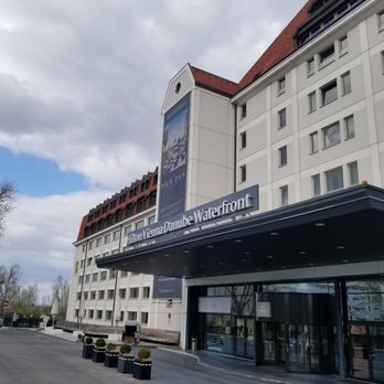 Hilton Vienna Waterfront - Exterior - Hotels Near Me - Vienna, 9 Hilton Vienna Waterfront - Exterior - Hotels Near Me - Vienna, 9