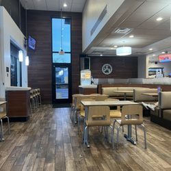 Wendy's - Interior