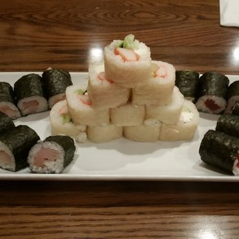BE Wok and Sushi - Yellowtail Roll, snow roll, tuna roll ♥ - Sushi Bars Near Me - Sonora, California
