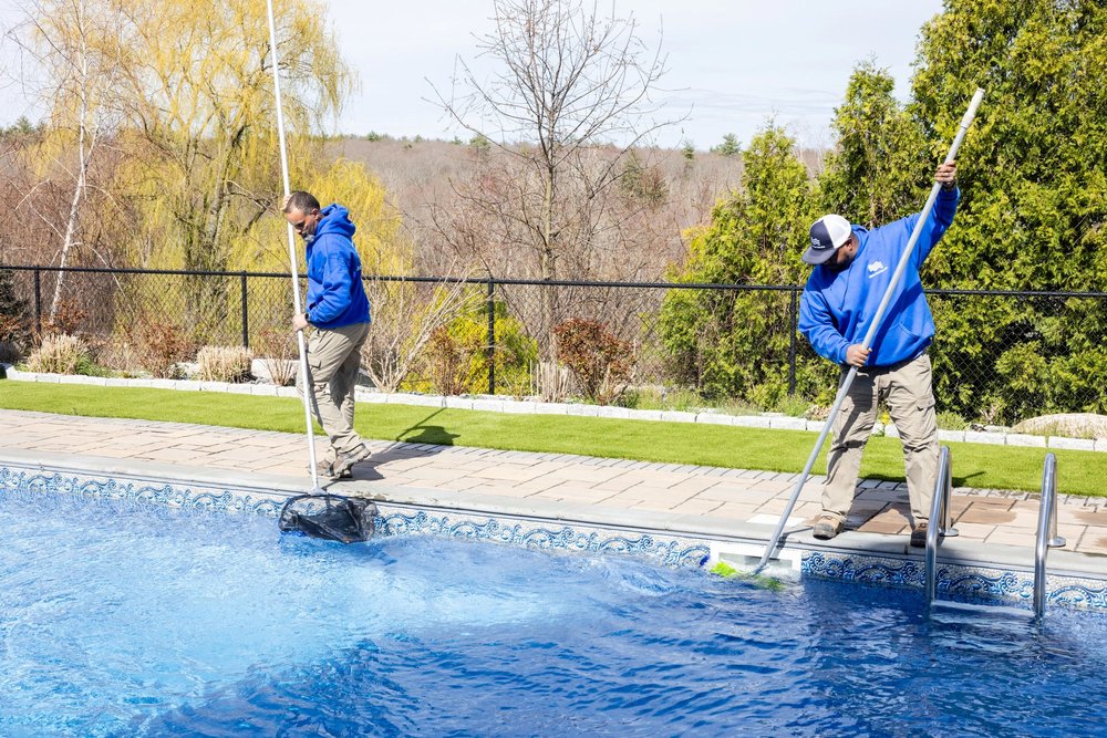 Slide of Gibbs Pool Service