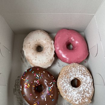 Dough Joy - Vanilla, cherry bourbon, chocoholic and French toast - Donuts Near Me - Seattle, Washington Dough Joy - Vanilla, cherry bourbon, chocoholic and French toast - Donuts Near Me - Seattle, Washington