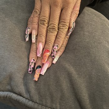 Essie Nails - Nail Salons Near Me - Nwk, New Jersey Essie Nails - Nail Salons Near Me - Nwk, New Jersey