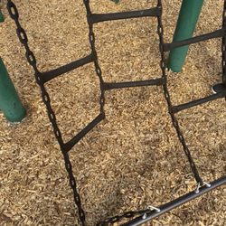Country Club Vista Park - Broken Ladder
