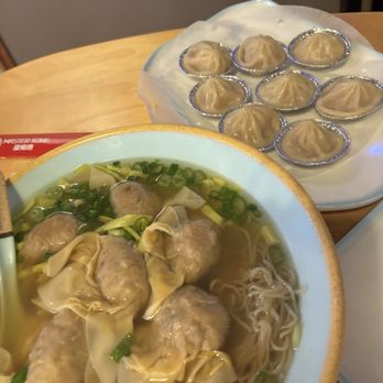 Master Kong - Wonton Noodle Soup 云吞面 Xiaolongbao 小笼包 - Noodles Near Me - Portland, Oregon
