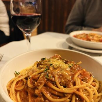 Il Mito Trattoria e Enoteca - Spaghetti Bolognese - Italian Near Me - Wauwatosa, Wisconsin Il Mito Trattoria e Enoteca - Spaghetti Bolognese - Italian Near Me - Wauwatosa, Wisconsin