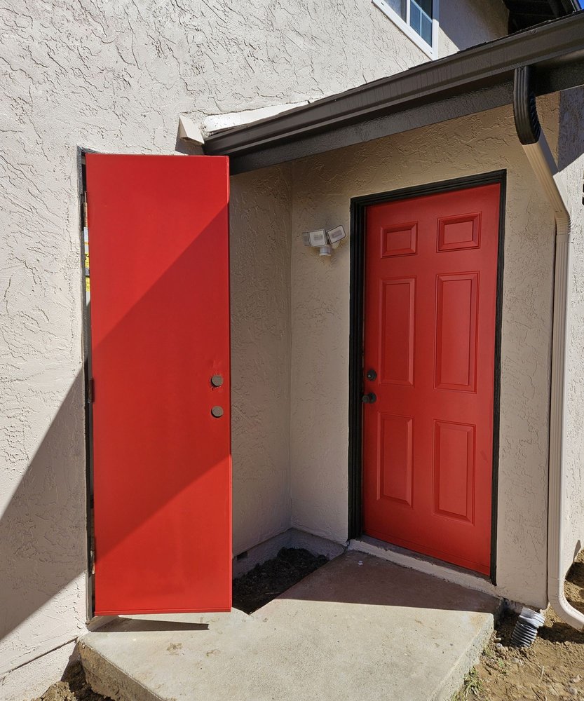 Slide of Elor Energy