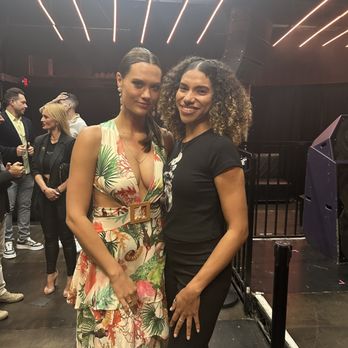 Preview Models - Post show with Laura James (executive producer of the show)! - Talent Agencies Near Me - Scottsdale, Arizona Preview Models - Post show with Laura James (executive producer of the show)! - Talent Agencies Near Me - Scottsdale, Arizona