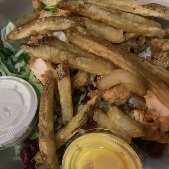 Crane Room Grille - Fried Chicken Salad - Bars Near Me - New Castle, Pennsylvania Crane Room Grille - Fried Chicken Salad - Bars Near Me - New Castle, Pennsylvania