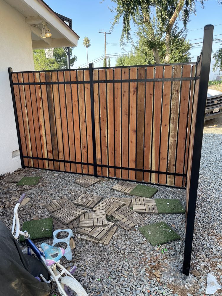 HANNON FENCE Updated October 2024 51 Photos Morongo Valley