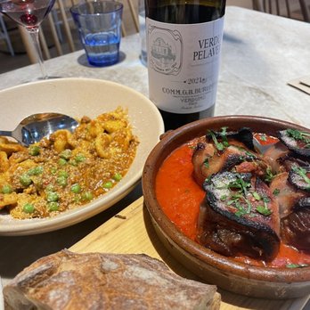 Avec River North - medjool dates & orecchiette - Mediterranean Near Me - Chicago, Illinois