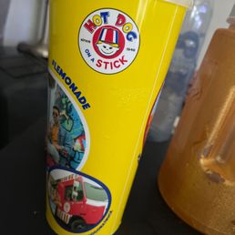 Large Lemonade taste like watered down Country Time!