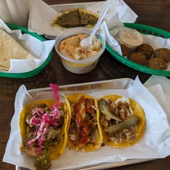 Iraklis - Full spread shared with a friend. Everything amazing - Syrian Near Me - Santa Clara, California Iraklis - Full spread shared with a friend. Everything amazing - Syrian Near Me - Santa Clara, California