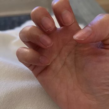 Mutha Pearl - My nails post gel manicure. They've all broken. - Nail Salons Near Me - Manhattan, New York Mutha Pearl - My nails post gel manicure. They've all broken. - Nail Salons Near Me - Manhattan, New York