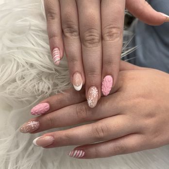 Vintage Nail Bar - Nail art - Nail Salons Near Me - Charlotte, North Carolina