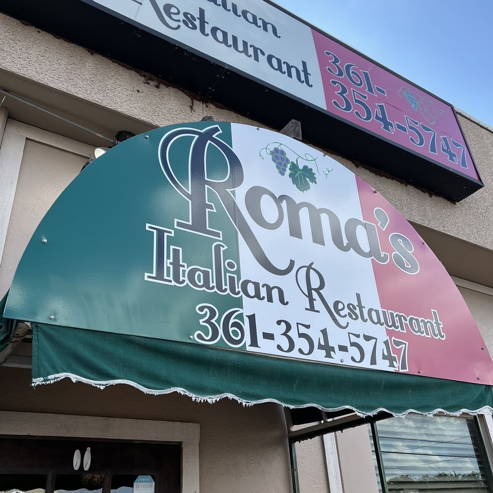 Roma's Italian Restaurant - the front of the restaurant - Italian Near Me - Beeville, Texas Roma's Italian Restaurant - the front of the restaurant - Italian Near Me - Beeville, Texas