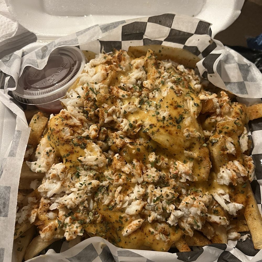 Wingin it Wings - Crabby fries - Chicken Wings Near Me - Norristown, Pennsylvania Wingin it Wings - Crabby fries - Chicken Wings Near Me - Norristown, Pennsylvania