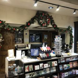 Valley Bookstore
