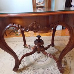 Antiquités du Village - Table rococo 1880 véritable et non une reproduction, en très bon état. prix à discuter