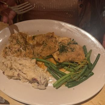 The Cheesecake Factory - Parmesan chicken, mashed potatoes and green beans - American Near Me - Reno, Nevada