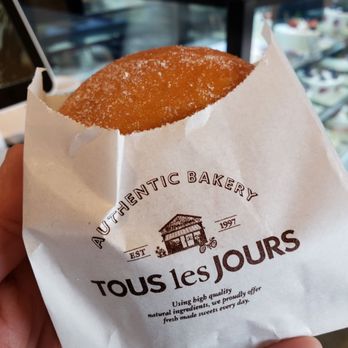 Tous Les Jours - Red bean pastry - Bakeries Near Me - Beaverton, Oregon Tous Les Jours - Red bean pastry - Bakeries Near Me - Beaverton, Oregon