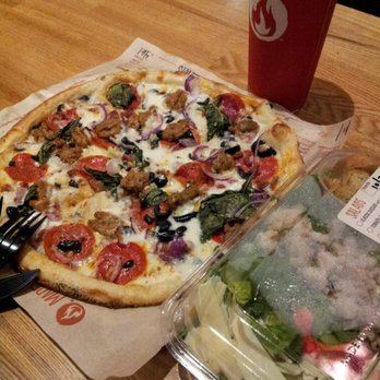Blaze Pizza - Pizza Near Me - Pasadena, California