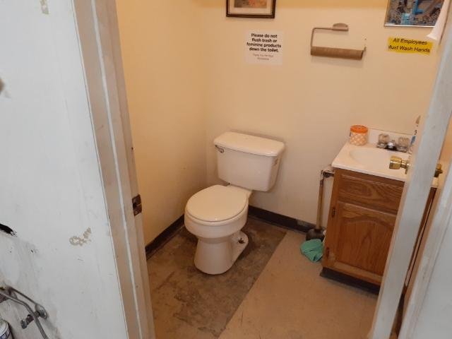 Slide of Owl Creek Contracting