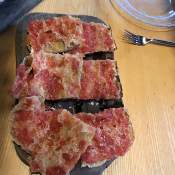 Jaleo - Pan con tomate (pa amb tomàquet) bread with tomato - Spanish Near Me - Washington, DC, District of Columbia