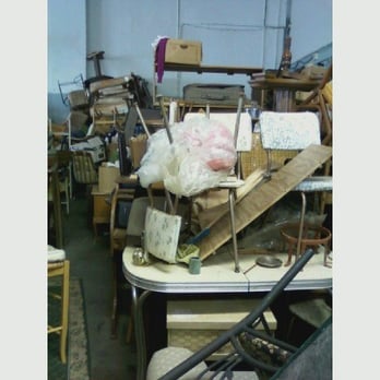 Auction Village & Estates Outlet - Antiques Near Me - Warren, Michigan Auction Village & Estates Outlet - Antiques Near Me - Warren, Michigan