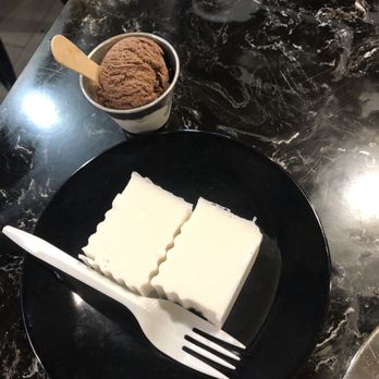 Nah Mor Hot Pot - Dessert (coconut milk jelly and chocolate icecream) - Hot Pot Near Me - Springfield, Virginia