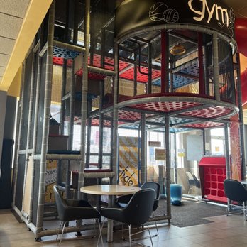 McDonald's - Play area gym - Fast Food Near Me - Pacoima, California
