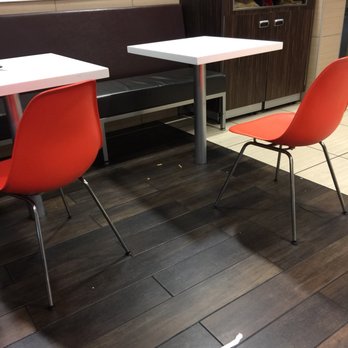McDonald's - Dirty as you can see. More employees should be working in the lobby as well! It definitely lacks attentiveness and customer service!! - Fast Food Near Me - Clermont, Florida McDonald's - Dirty as you can see. More employees should be working in the lobby as well! It definitely lacks attentiveness and customer service!! - Fast Food Near Me - Clermont, Florida