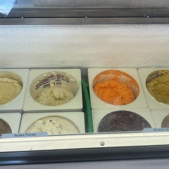 Schell's Dairy Swirl - Ice cream flavors - Ice Cream & Frozen Yogurt Near Me - Temple, Pennsylvania Schell's Dairy Swirl - Ice cream flavors - Ice Cream & Frozen Yogurt Near Me - Temple, Pennsylvania