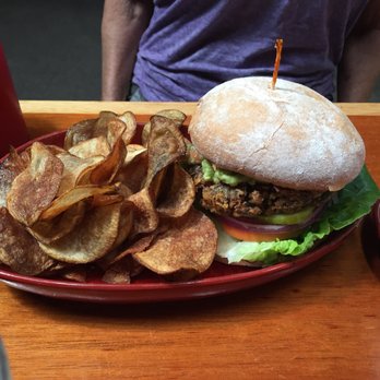 Maui Brewing - House veggie burger - Brewpubs Near Me - Lahaina, Hawaii