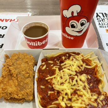 Jollibee - Probably great for kids. I don't see anything special?!! $8.25. Just okay. I'm not a fan. - Fast Food Near Me - Tukwila, Washington Jollibee - Probably great for kids. I don't see anything special?!! $8.25. Just okay. I'm not a fan. - Fast Food Near Me - Tukwila, Washington