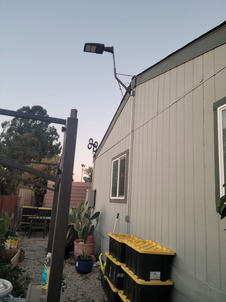 Slide of 8A’s Electrical-Handyman Services